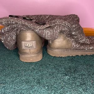 Glitter Ugg
